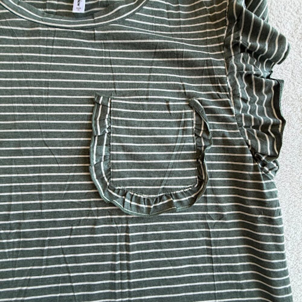 NWT Olive Green Striped Ruffle Sleeve Tee Womens Casual Pocket Top Size M - Picture 5 of 13